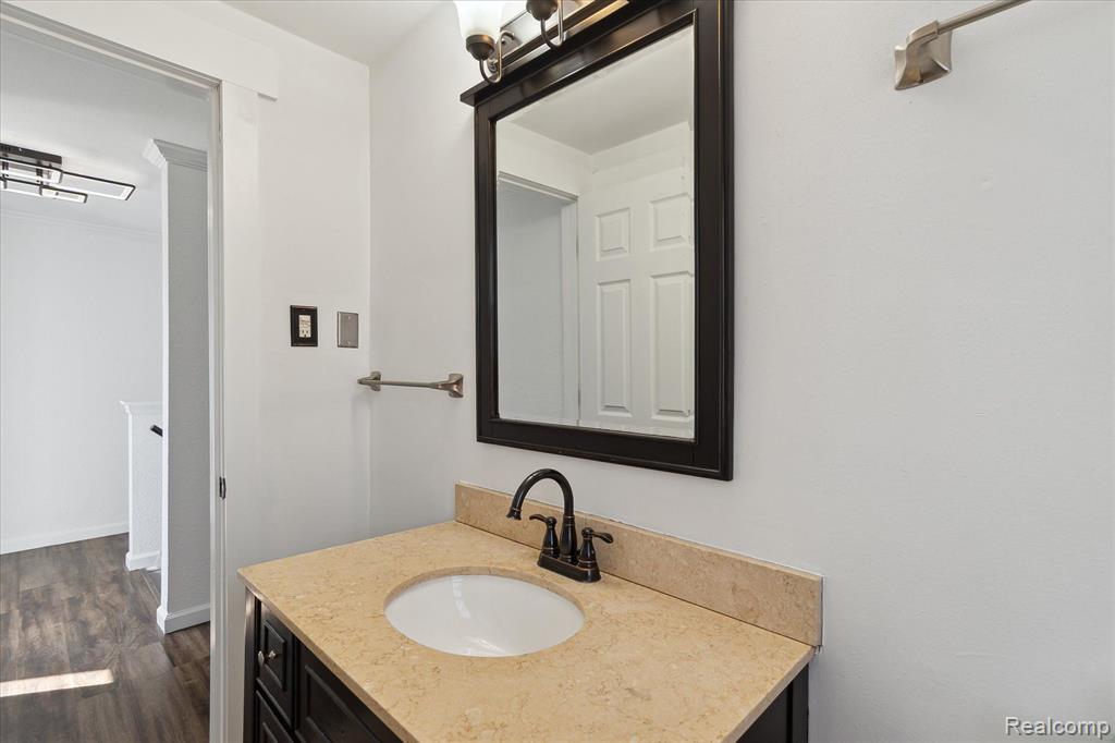 14544 Ashton Road Detroit, MI 48223 - Photo 24 of 40