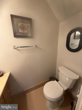 $195,000 | 18 Sawmill Run, Unit 18, Norristown, PA 19401