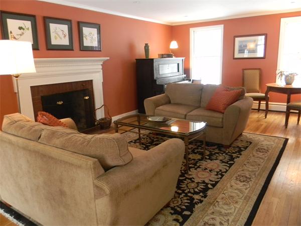 18 Lee Road Medfield, MA 02052 - Photo 14 of 27 Gallery Image 14