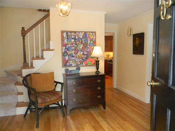 18 Lee Road Medfield, MA 02052 - Photo 2 of 27 Gallery Image 2