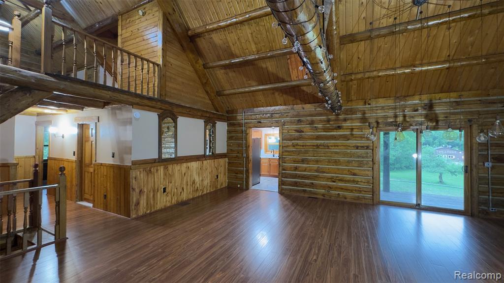 2608 East Sutton Road Metamora, MI 48455 - Photo 7 of 64