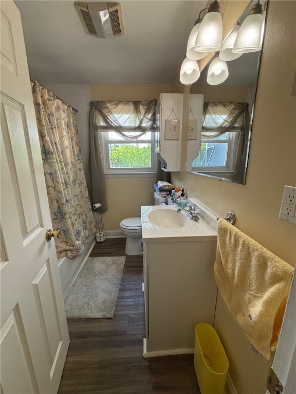 6 Hickory Avenue Middletown, RI 02842 - Photo 19 of 23