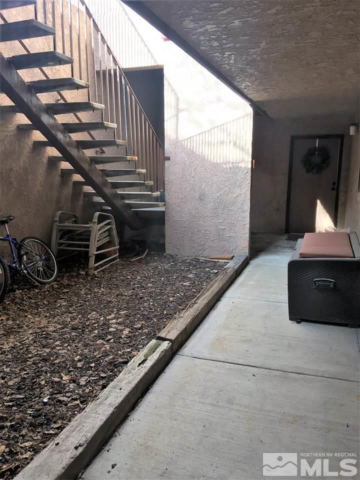 93 Vista Rafael Parkway Reno, NV 89503 - Photo 18 of 22 Photo 18