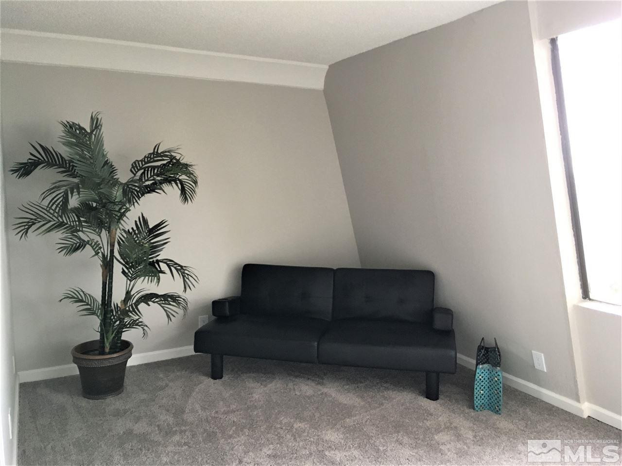 93 Vista Rafael Parkway Reno, NV 89503 - Photo 7 of 22 Photo 7