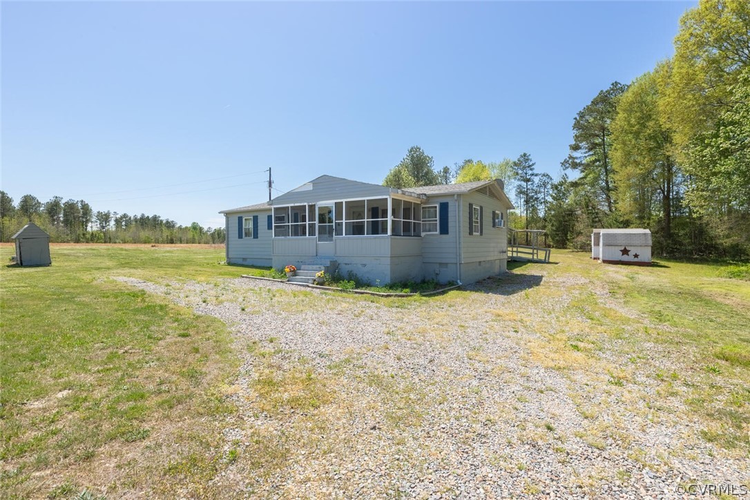 18116 Passing Road Milford, VA 22514 - Photo 2 of 41 Gallery Image 2