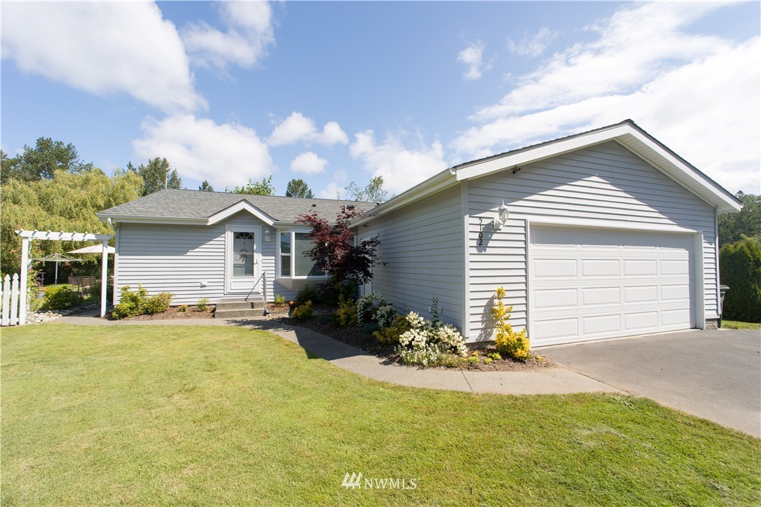 5102 Anderson Road Blaine, WA 98230 - Photo 1 of 22 Gallery Image 1