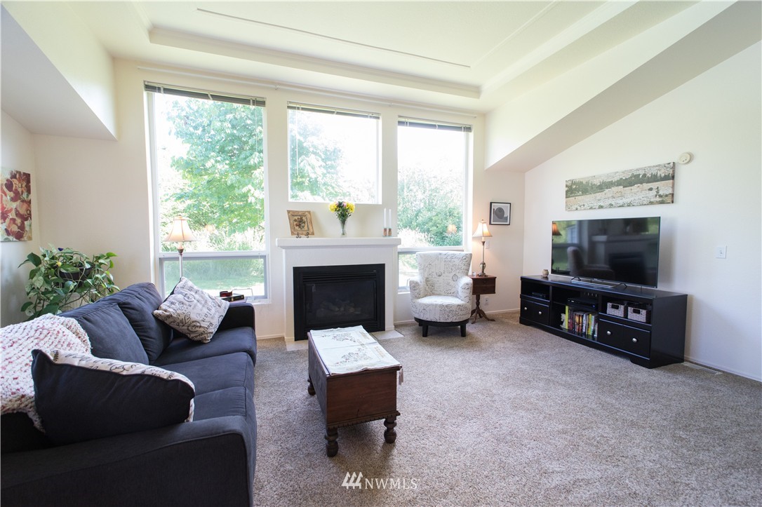 5102 Anderson Road Blaine, WA 98230 - Photo 8 of 22 Gallery Image 8