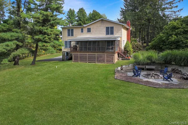 $565,000 | 5 Elena Road, Campbell Hall, NY 10916