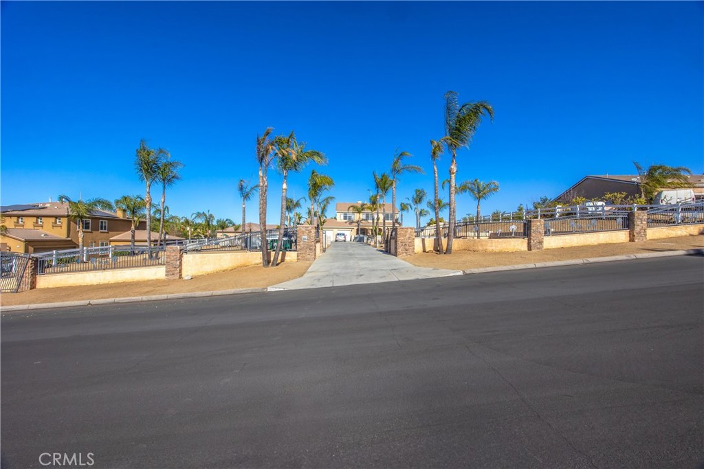 18936 Malkoha Street Perris, CA 92570 - Photo 2 of 70