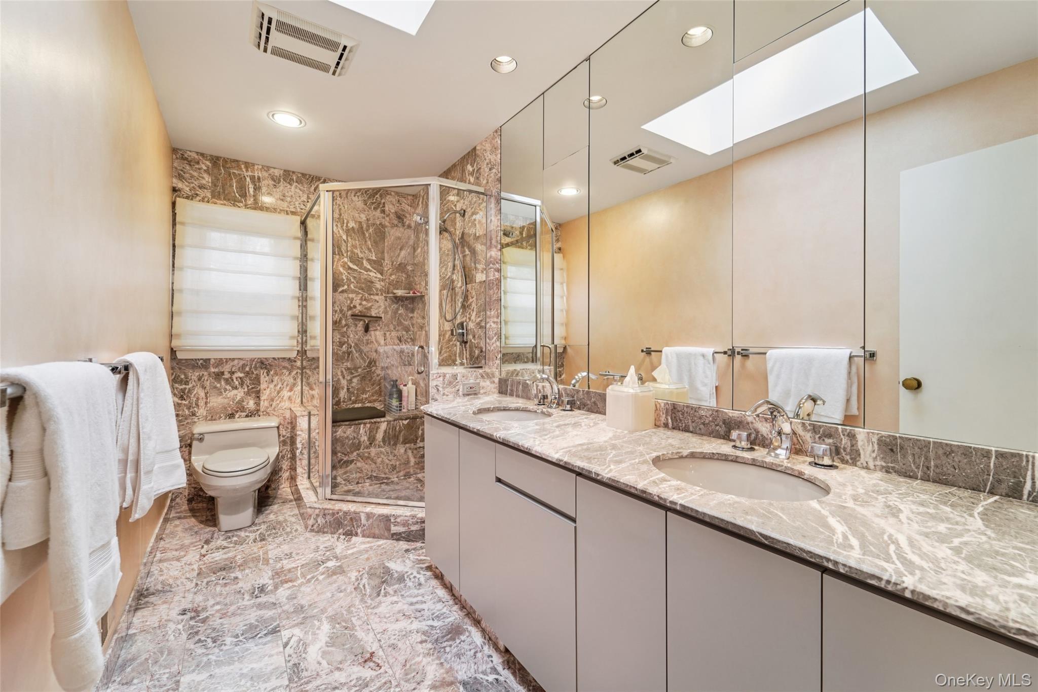 6 Robins Roost Rye Brook, NY 10573 - Photo 11 of 29