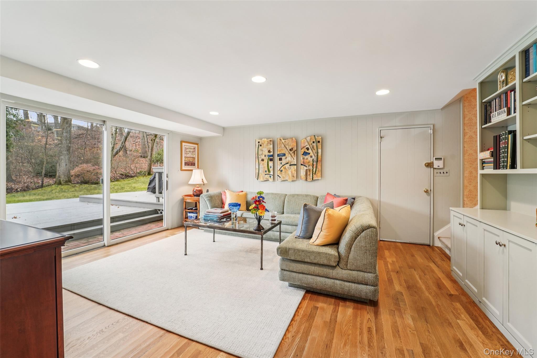 6 Robins Roost Rye Brook, NY 10573 - Photo 19 of 29