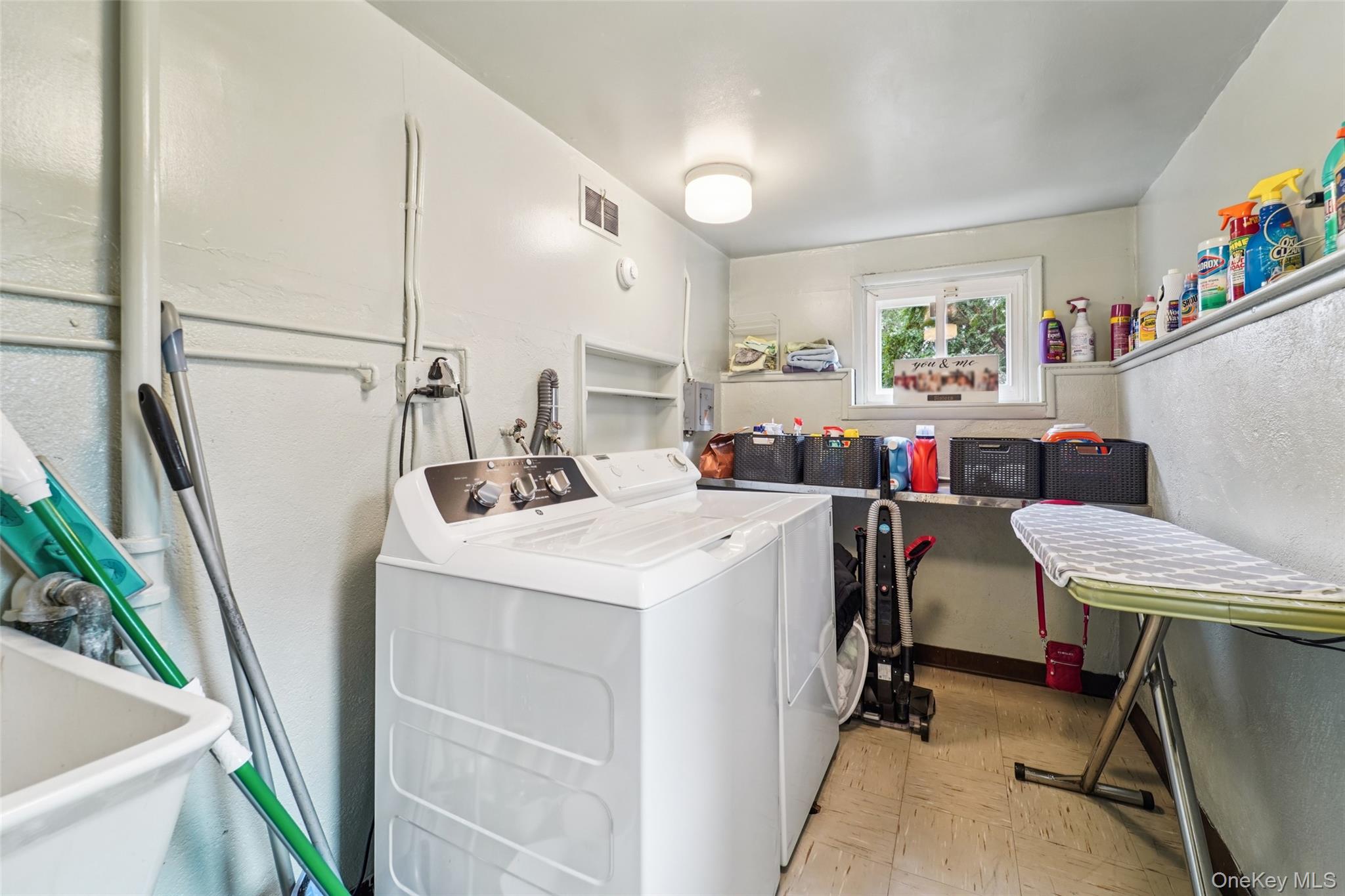 6 Robins Roost Rye Brook, NY 10573 - Photo 22 of 29