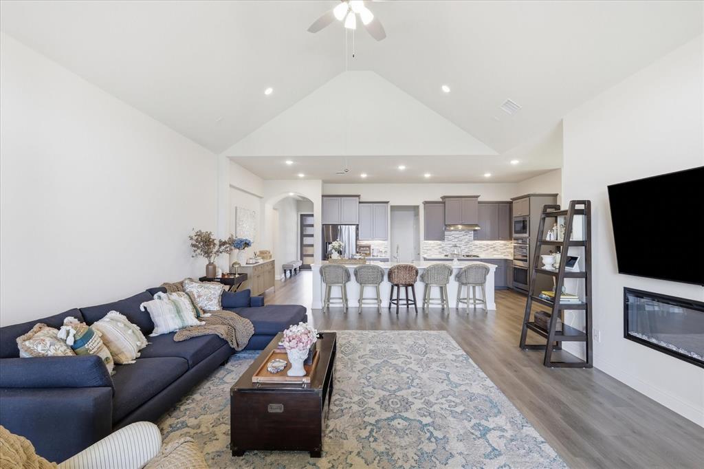 4357 Addison Street Midlothian, TX 76065 - Photo 6 of 27