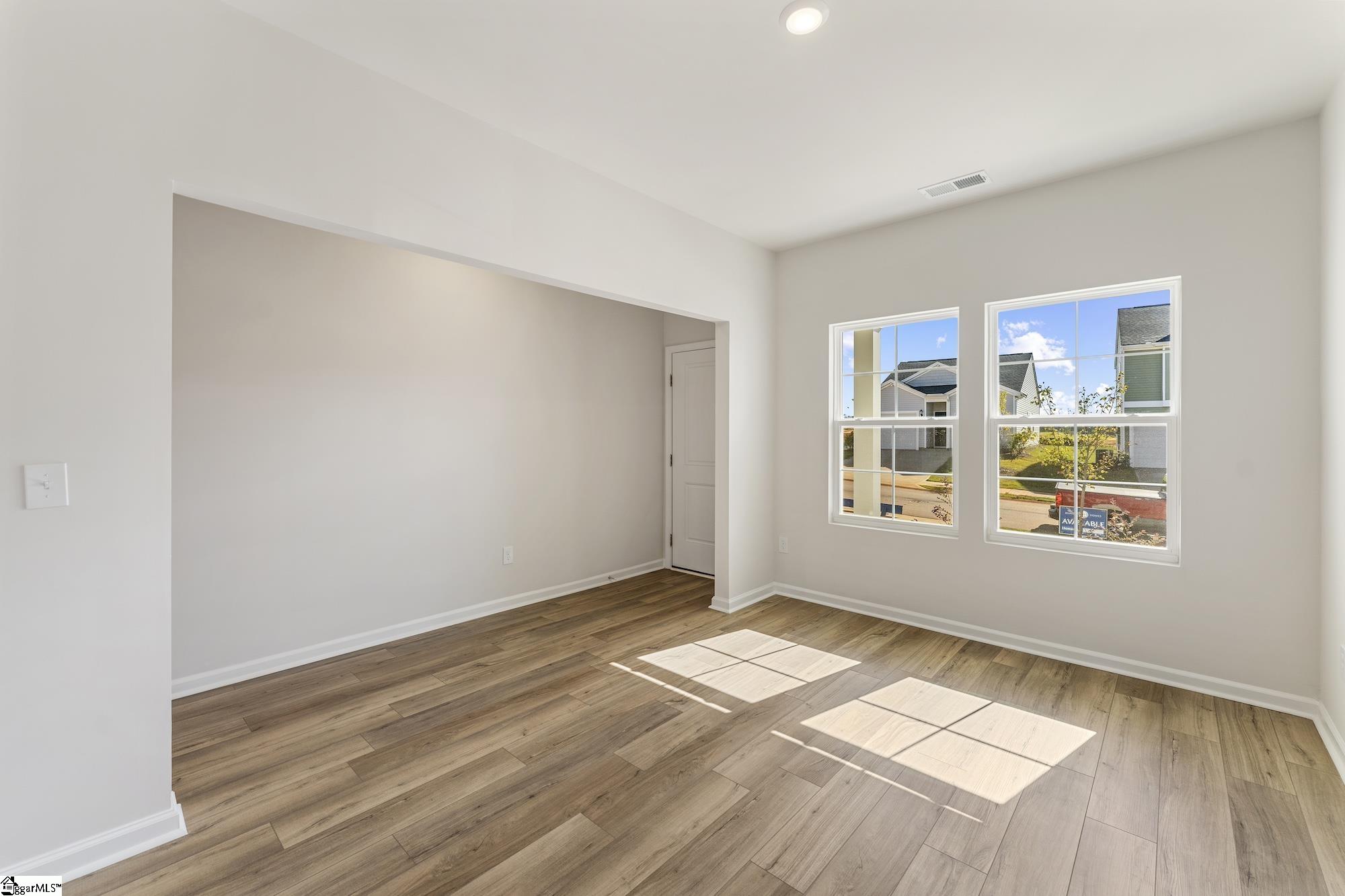 2361 Mill Loop Spartanburg, SC 29301 - Photo 3 of 30