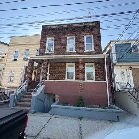 $775,000 | 9 Emerson Avenue, Jersey City, NJ 07306