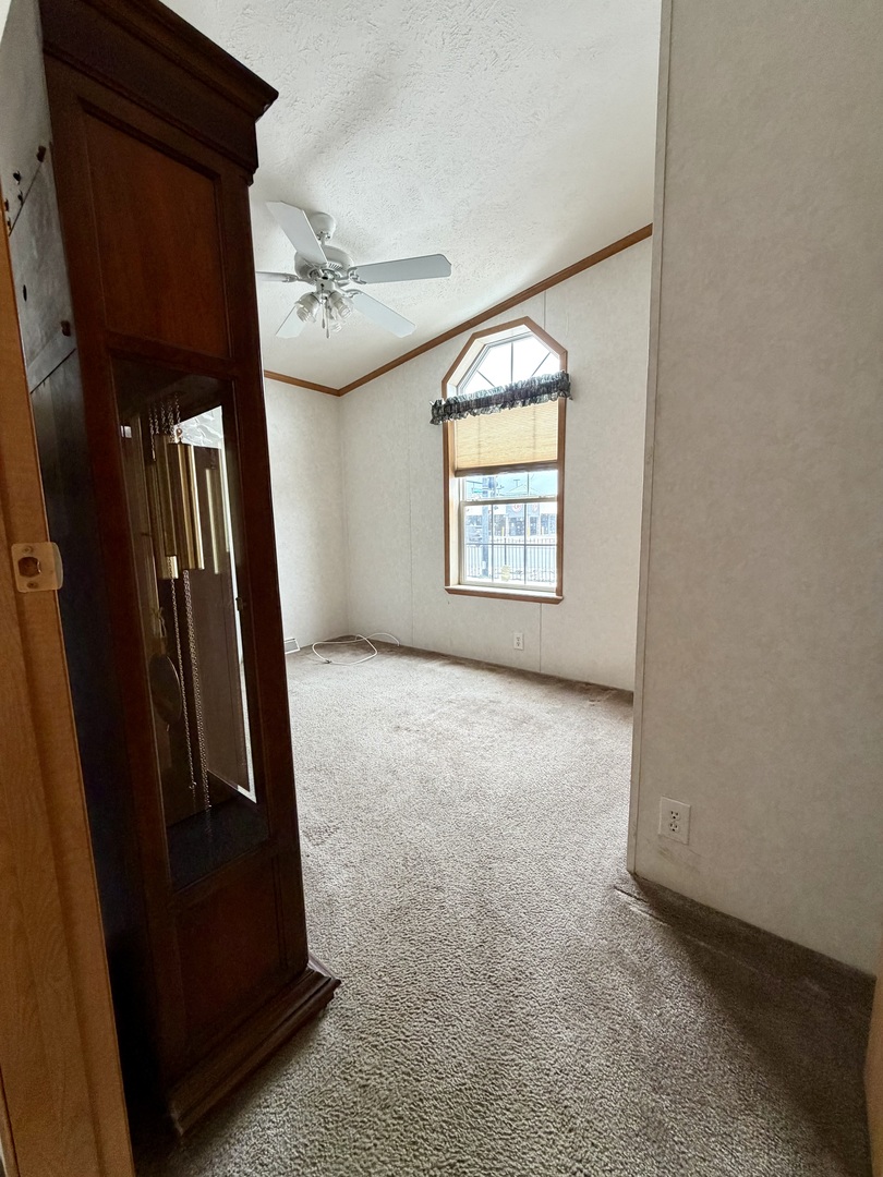 8800 South Harlem Avenue, Unit 19 Bridgeview, IL 60455 - Photo 17 of 18