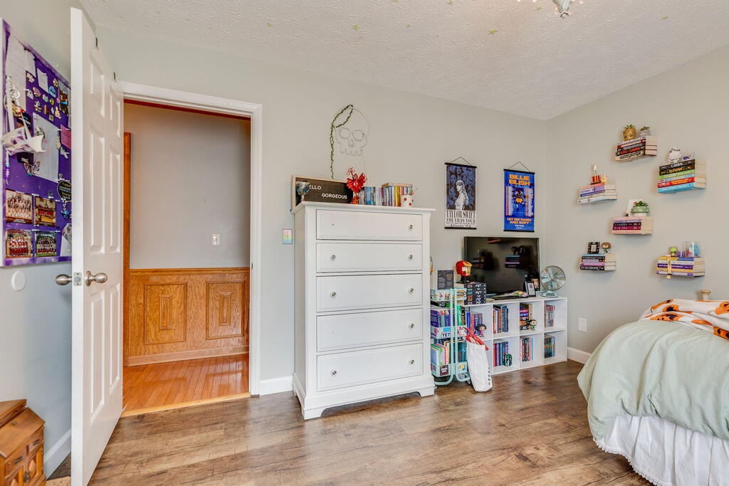 3863 Mountain Road Cedar Bluff, VA 24609 - Photo 25 of 45 Gallery Image 25