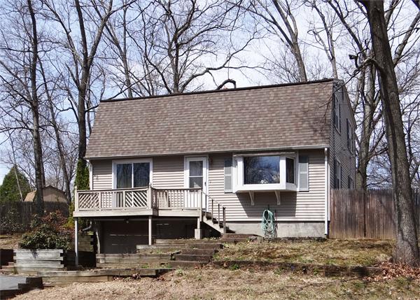 440 Grayson Drive Springfield, MA 01119 - Photo 1 of 18 Gallery Image 1