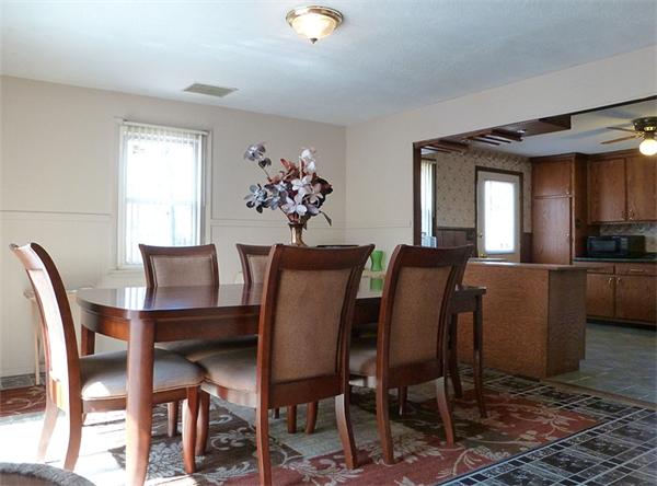 440 Grayson Drive Springfield, MA 01119 - Photo 6 of 18 Gallery Image 6