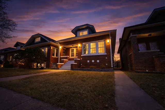 $499,900 | 1445 East Avenue, Berwyn, IL 60402