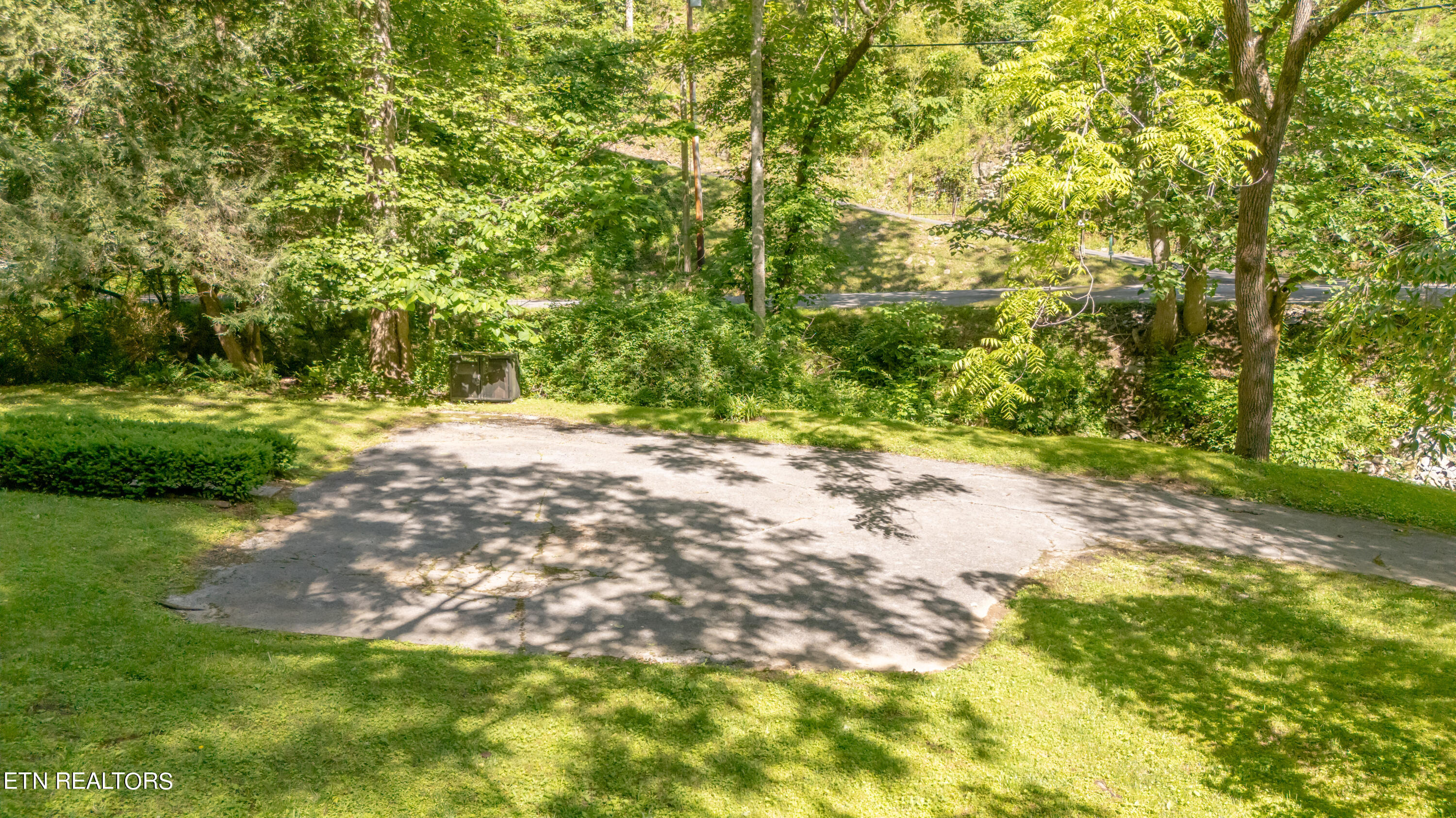 3113 North Clear Fork Road Sevierville, TN 37862 - Photo 30 of 35 DJI_20240529100231_0596_D