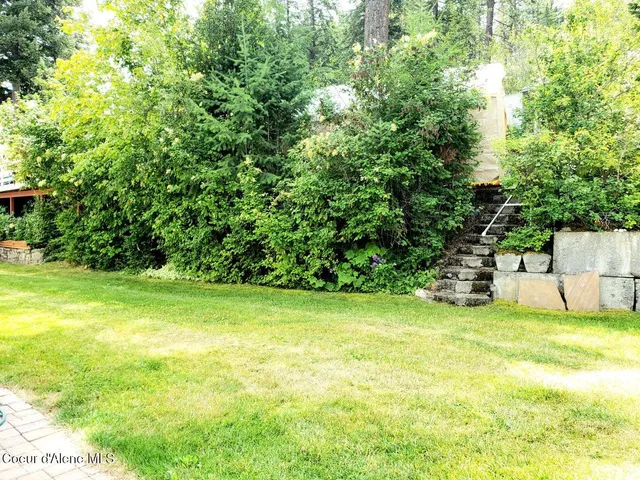 $289,000 | 18194 East Mount Eagen Loop, Unit 5 & 7, Athol, ID 83801