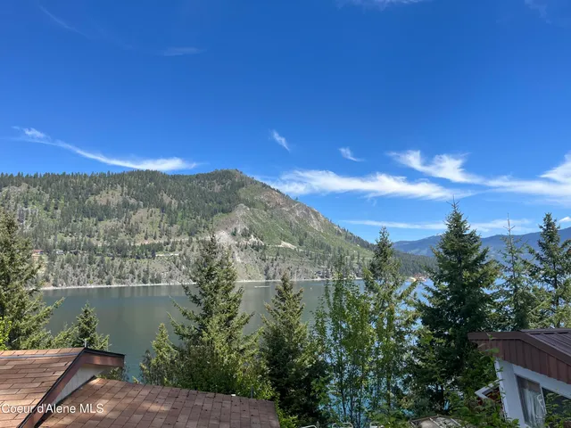 $289,000 | 18194 East Mount Eagen Loop, Unit 5 & 7, Athol, ID 83801