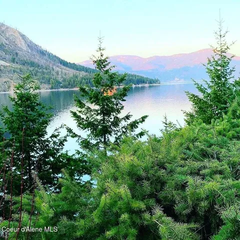 $289,000 | 18194 East Mount Eagen Loop, Unit 5 & 7, Athol, ID 83801