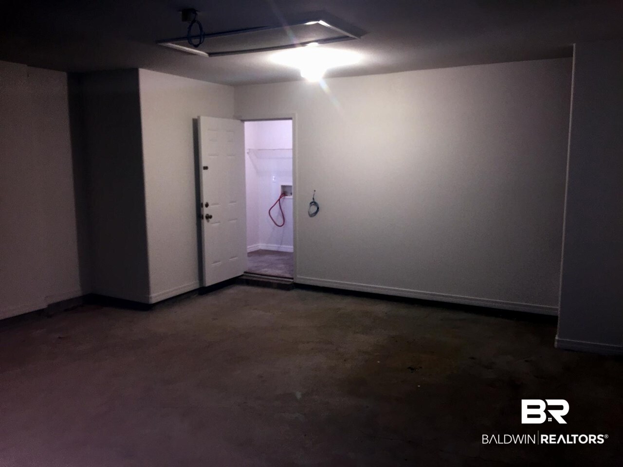 1900 South Bay Street Foley, AL 36535 - Photo 40 of 40 garage