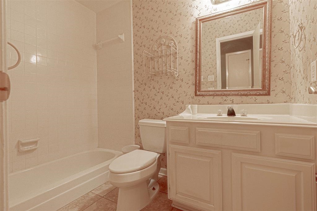13103 Rincon Drive Houston, TX 77077 - Photo 24 of 28 Gallery Image 24