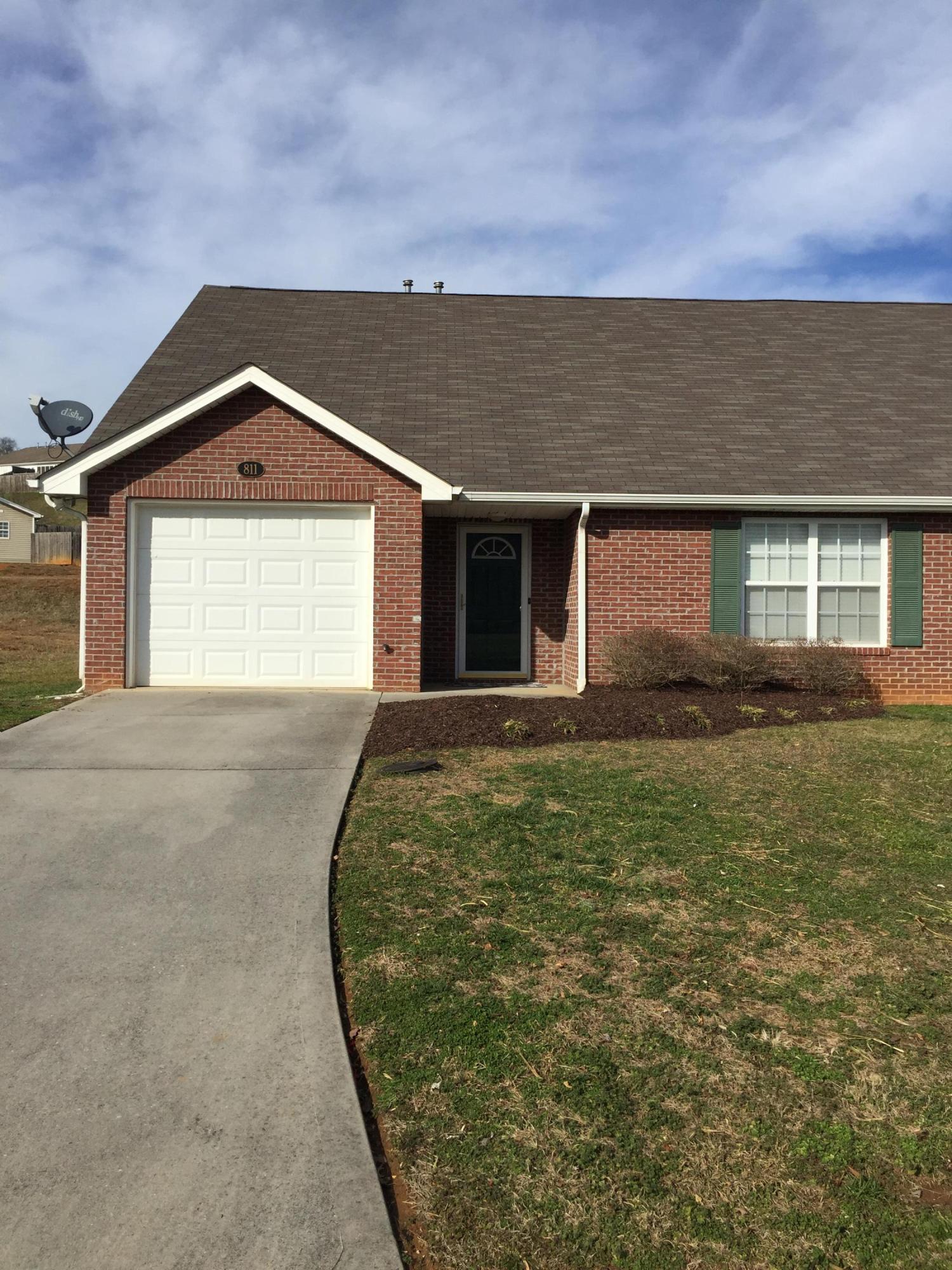 811 Spring Park Road Knoxville, TN 37914 - Photo 2 of 29 5C51911E-1E9E-4BA6-8FEE-3C244E81DAD7