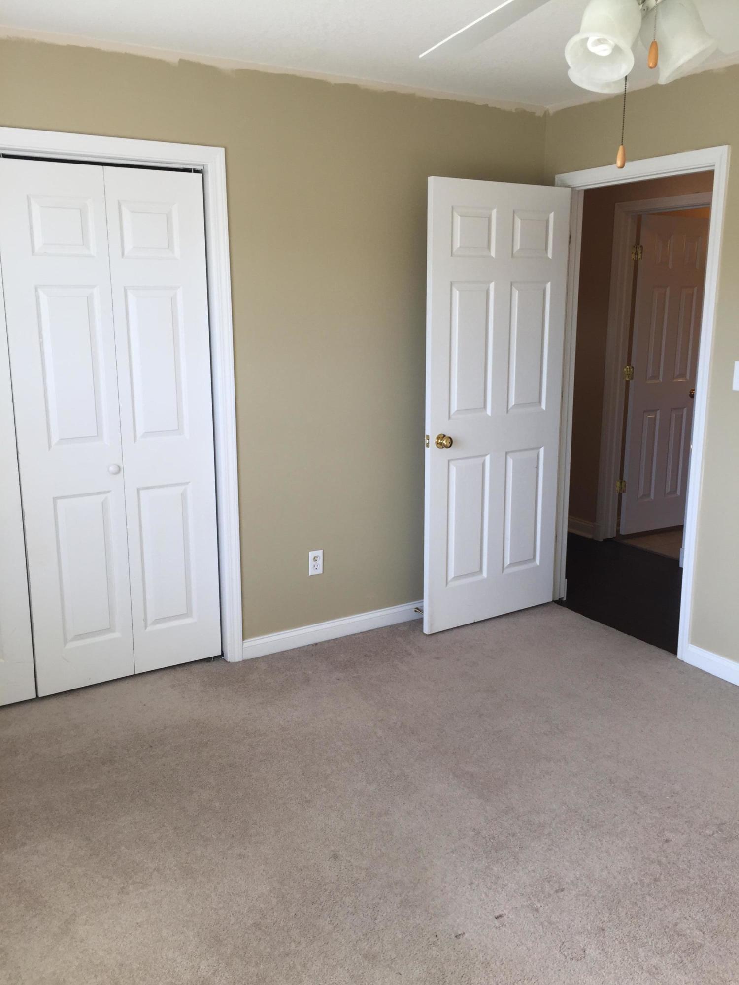 811 Spring Park Road Knoxville, TN 37914 - Photo 11 of 29 23A8B396-0AEB-413B-BEAC-97616A63726C