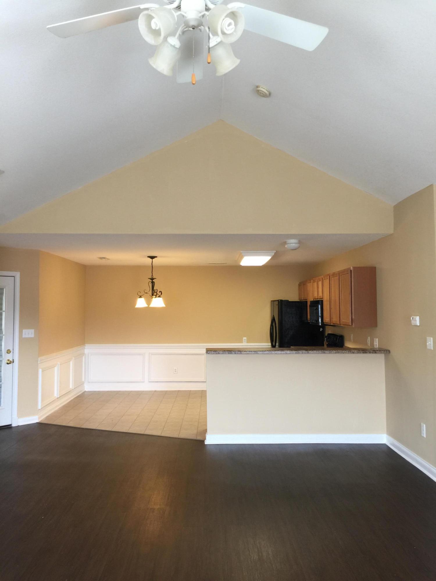 811 Spring Park Road Knoxville, TN 37914 - Photo 13 of 29 E5AB37F2-4CDF-4AFC-80BB-7CF990C01F41