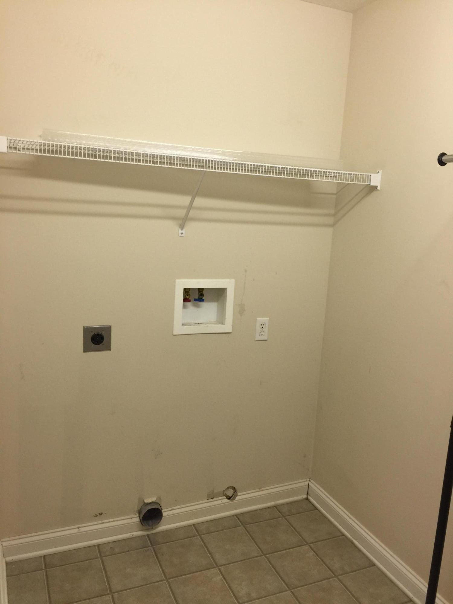 811 Spring Park Road Knoxville, TN 37914 - Photo 9 of 29 2A606AB1-EE70-4D05-80F0-0E77373FEB83