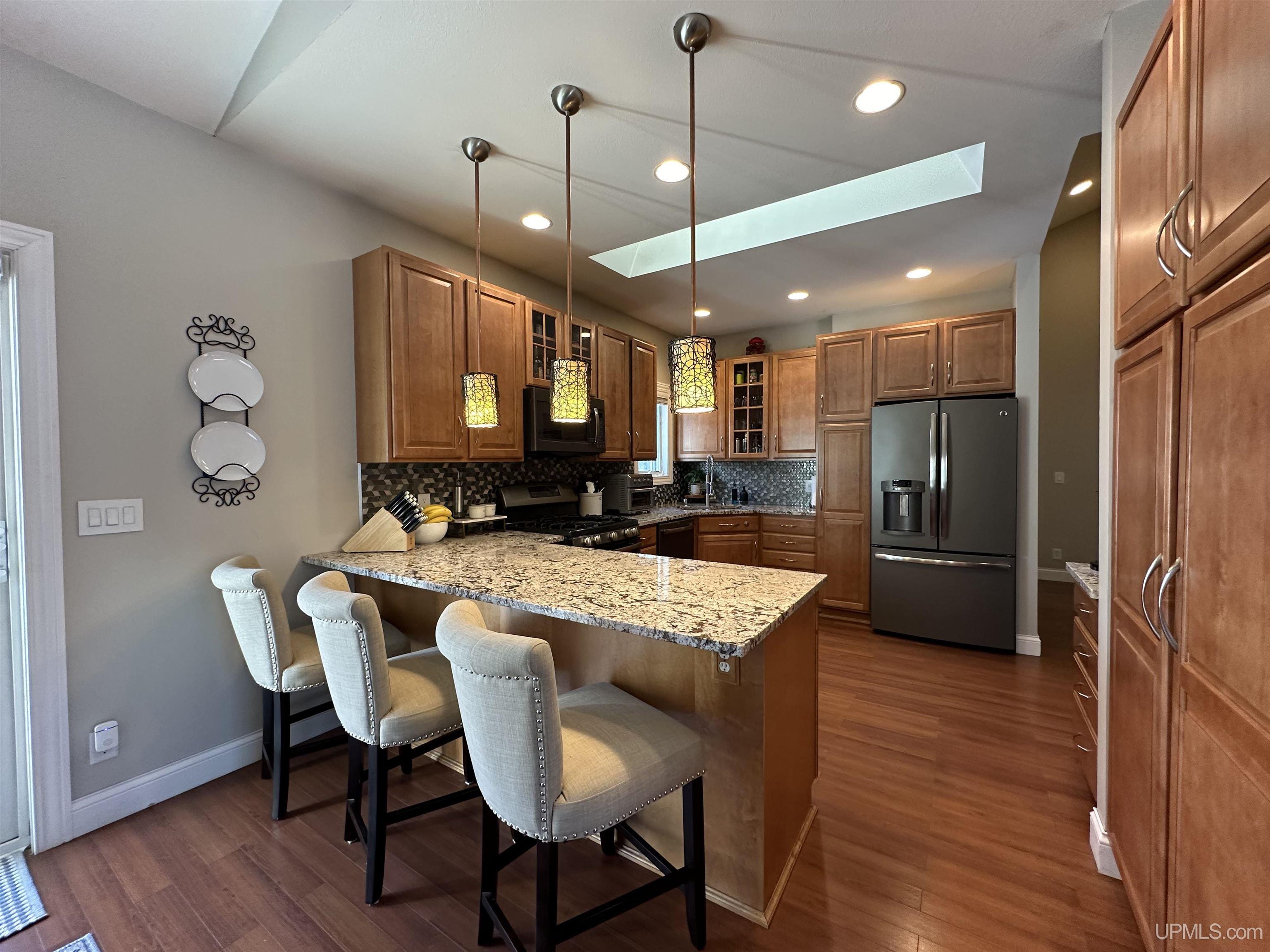 7582 Tipperary Road Gladstone, MI 49837 - Photo 12 of 35 Gallery Image 12