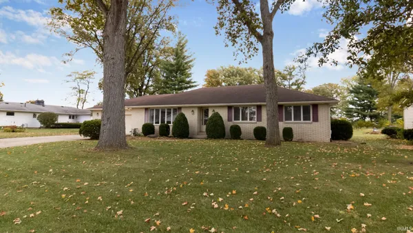 $200,000 | 1947 North Tree Street, Parker City, IN 47368