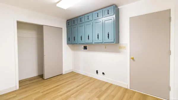 $200,000 | 1947 North Tree Street, Parker City, IN 47368