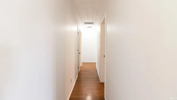 $200,000 | 1947 North Tree Street, Parker City, IN 47368