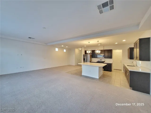 $2,450 | 5866 Aurora Gold Avenue, Las Vegas, NV 89141