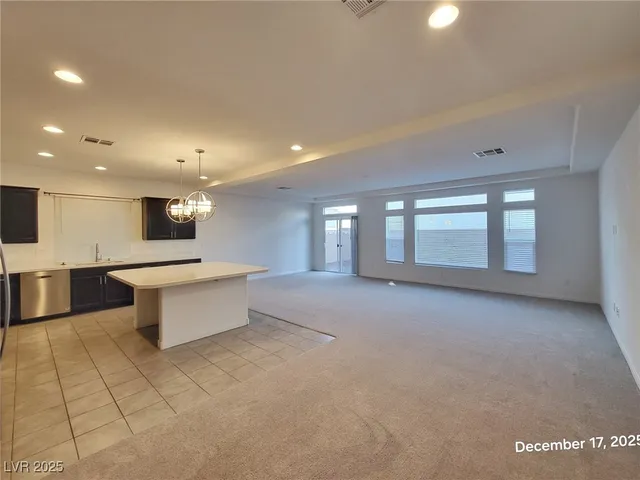 $2,450 | 5866 Aurora Gold Avenue, Las Vegas, NV 89141