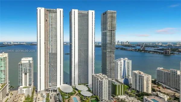 $5,500 | 700 Northeast 24th Street, Unit 4904, Miami, FL 33137