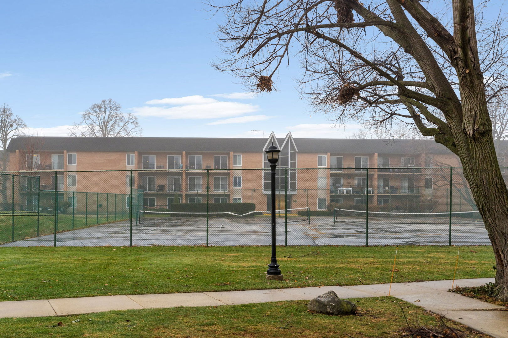 1004 North Mill Street, Unit 302 Naperville, IL 60563 - Photo 18 of 18