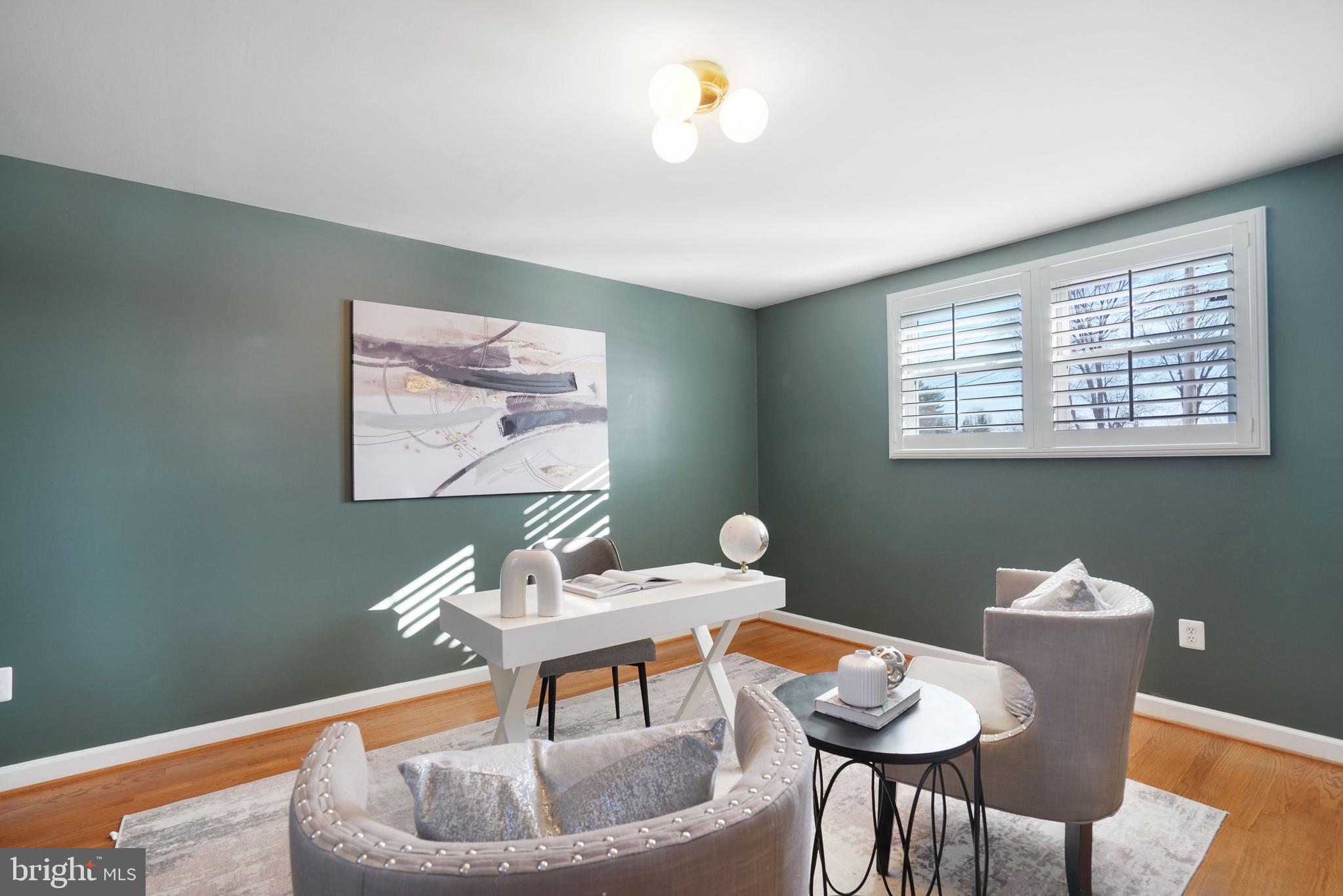 6726 Bostwick Drive Springfield, VA 22151 - Photo 23 of 63 Wonderful Space - Work From Home or Lg Bedroom