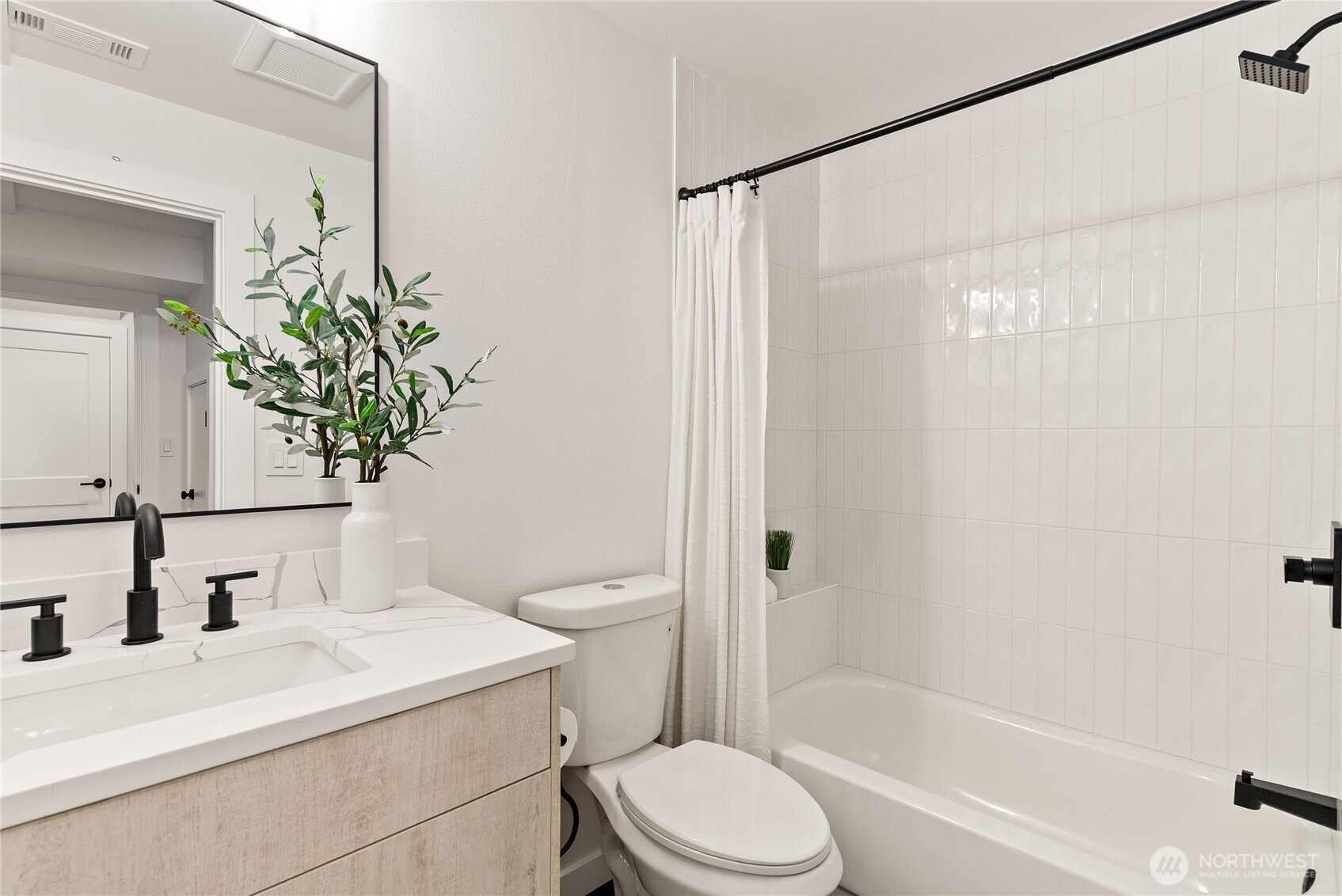 18630 Southeast 216th Street Renton, WA 98058 - Photo 29 of 40 Gallery Image 29