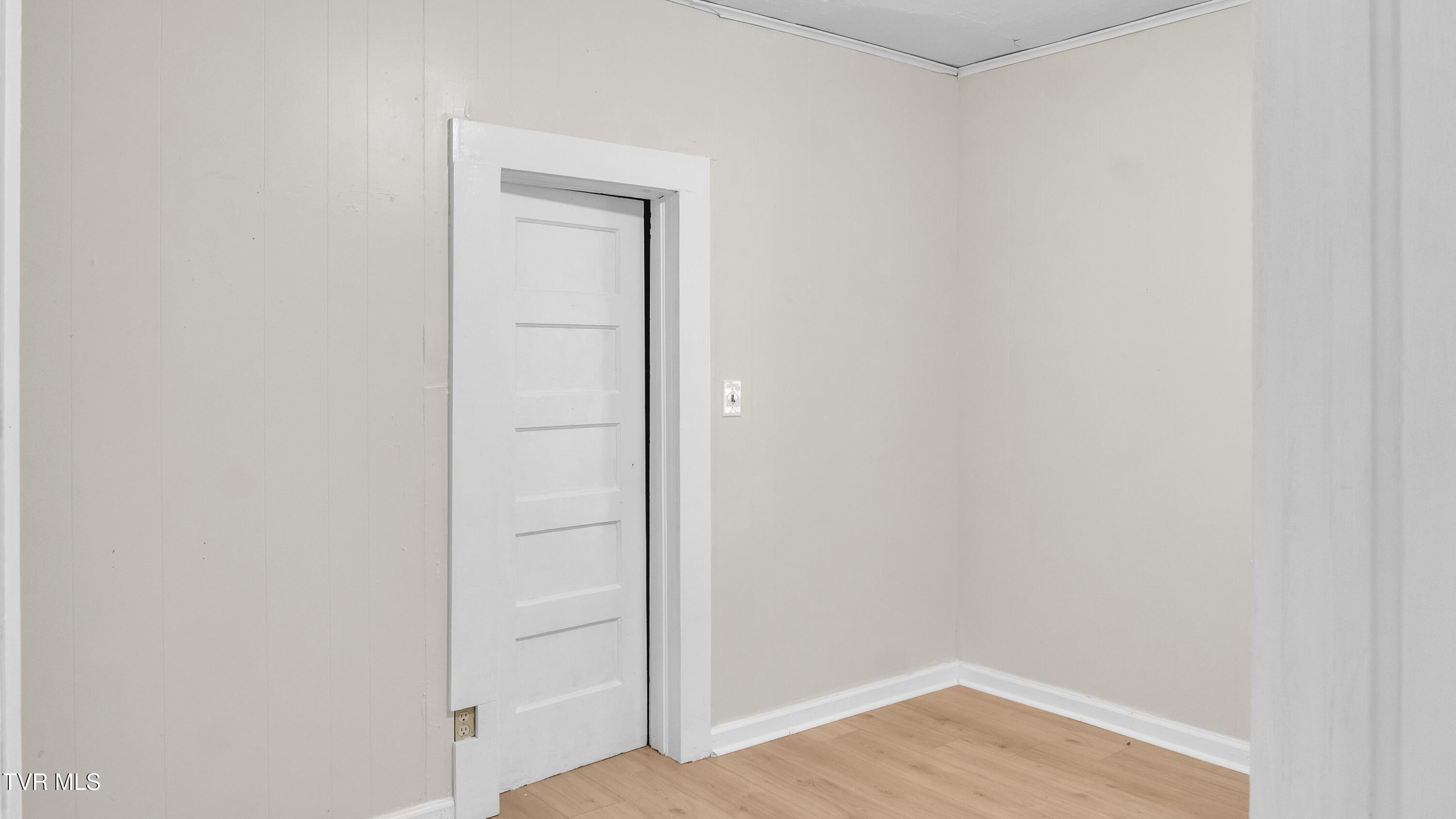 122 Hartley Road Elizabethton, TN 37643 - Photo 19 of 32 DSC07463
