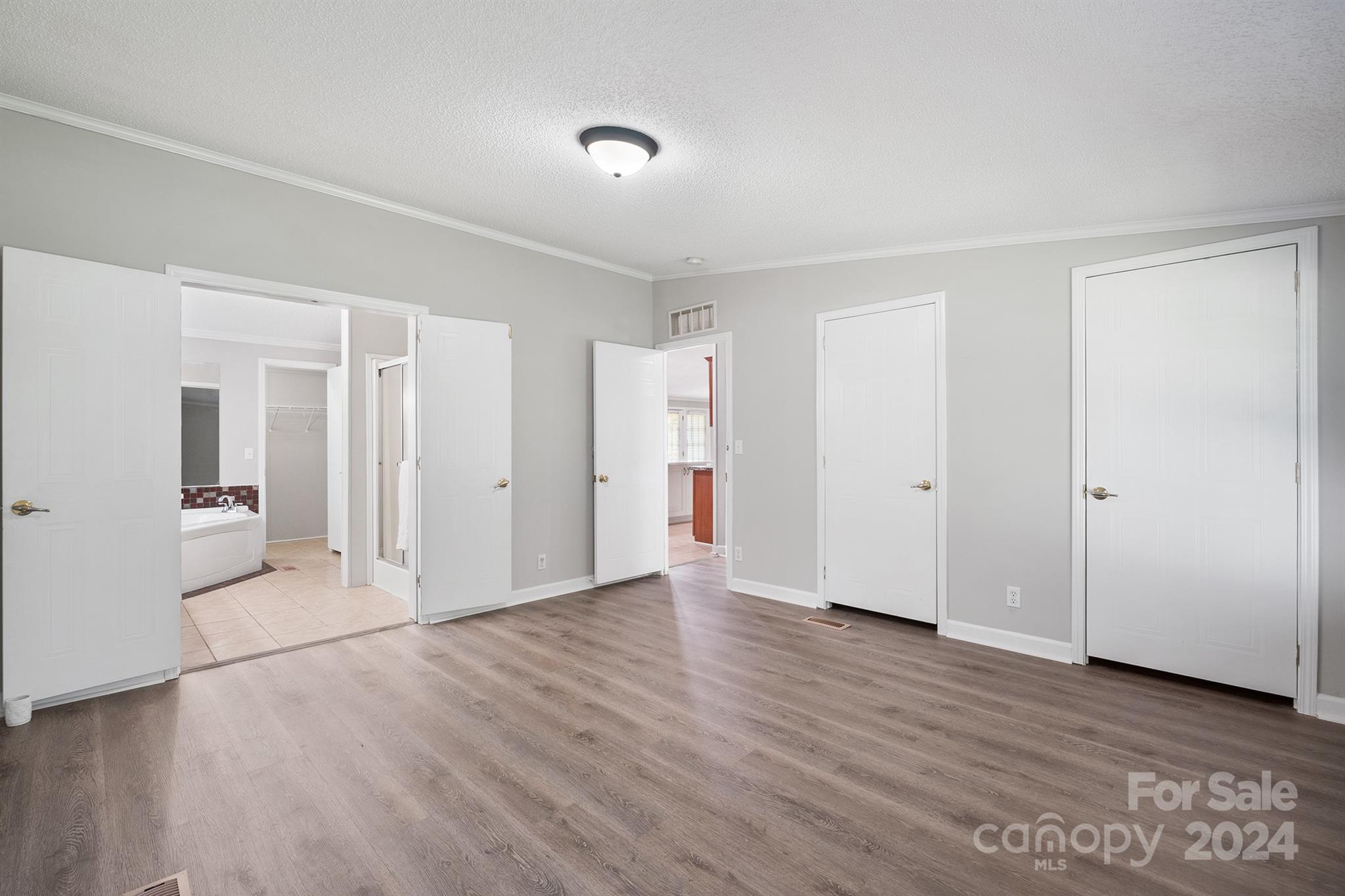2225 Hart Road Charlotte, NC 28214 - Photo 18 of 38 Gallery Image 18