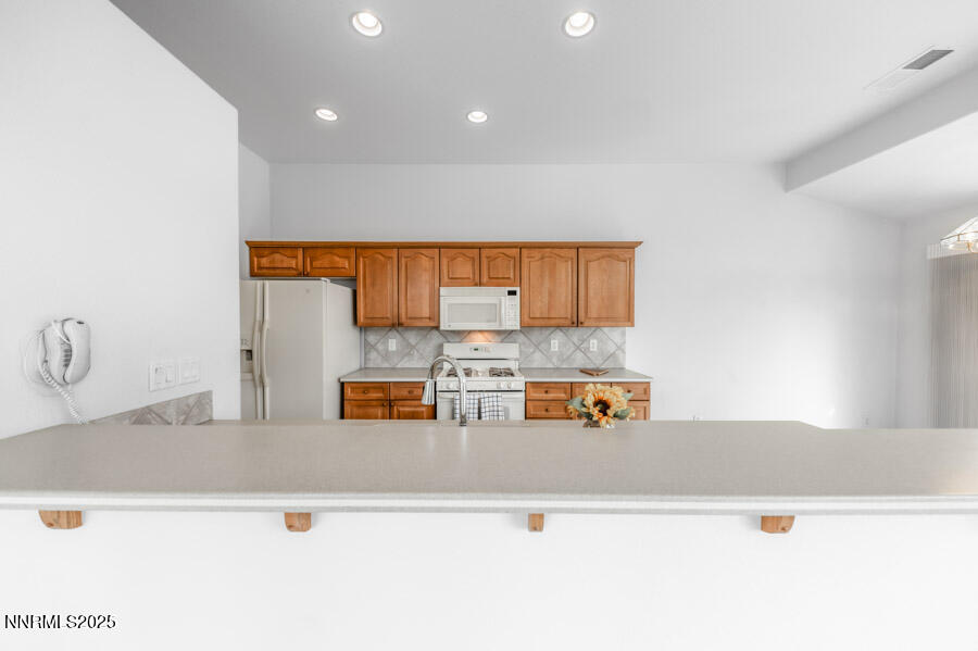 9790 Frankwood Drive Reno, NV 89521 - Photo 15 of 52 f-1028