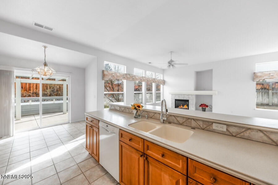 9790 Frankwood Drive Reno, NV 89521 - Photo 19 of 52 f-1030