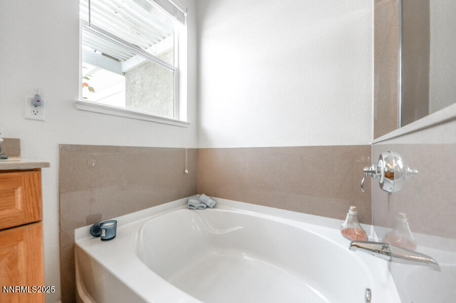 9790 Frankwood Drive Reno, NV 89521 - Photo 27 of 52 f-1039