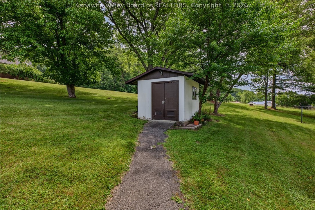 668 Rocky Step Road Scott Depot, WV 25560 - Photo 37 of 45 Gallery Image 37